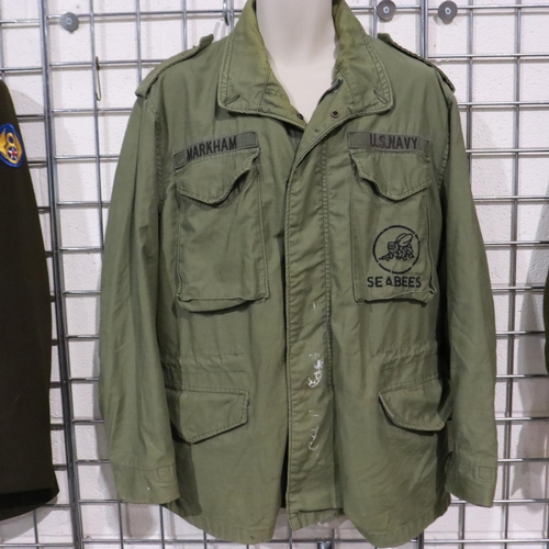 2123 - 1970s US Navy Seabees Division combat Cold Weather coat, size M OG-107, named to Markham. Some tears... 