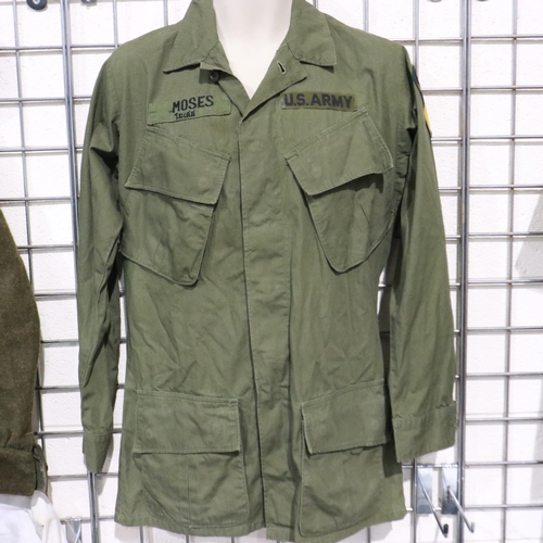 2124 - Vietnam War period or similar American tropical issue shirt, named to Moses, with 1st Airborne Caval... 