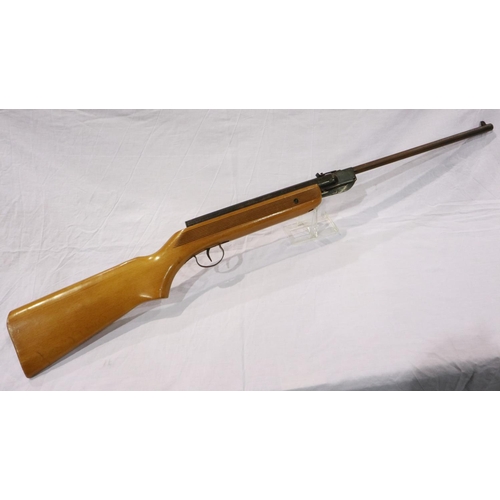 2004 - Relum Jelly vintage .177 cal air rifle, rifle cocks and dry fires, unable to fire pellets due to no ... 