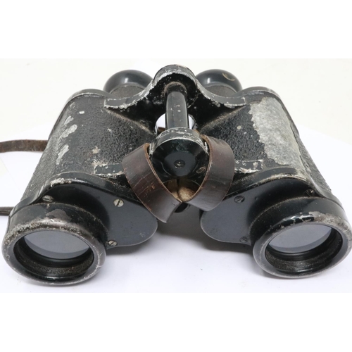 2065 - German field binoculars, marked E Leitz Wetzlar, numbered 319200, model H/6400. UK P&P Group 1 (£16+... 