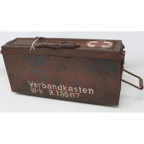 2073 - WWII German ammunition box used as a First Aid box, unit marked. UK P&P Group 2 (£20+VAT for the fir... 