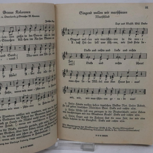 2097 - WWII German Army song book. UK P&P Group 1 (£16+VAT for the first lot and £2+VAT for subsequent lots... 