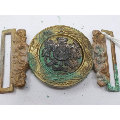 2111 - Victorian bi-metal military belt buckle. UK P&P Group 1 (£16+VAT for the first lot and £2+VAT for su... 