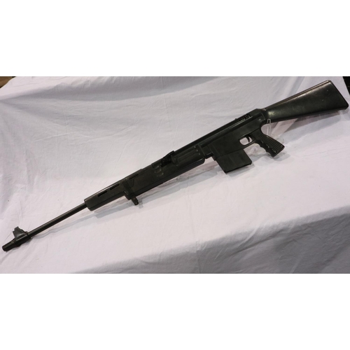 2142 - Jackal 1970s 22 cal air rifle by Sussex Armoury. UK P&P Group 3 (£30+VAT for the first lot and £8+VA... 