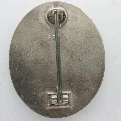 2178 - WWII German silver grade wound badge. marked L/56 for Robert Hauschild, Pforzheim. UK P&P Group 1 (£... 