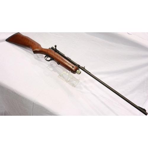 2032A - SMK bolt action .22 cal air rifle, model number XS79CO2-88. UK P&P Group 3 (£30+VAT for the first lo... 