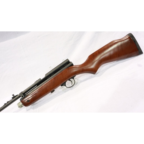 2032A - SMK bolt action .22 cal air rifle, model number XS79CO2-88. UK P&P Group 3 (£30+VAT for the first lo... 