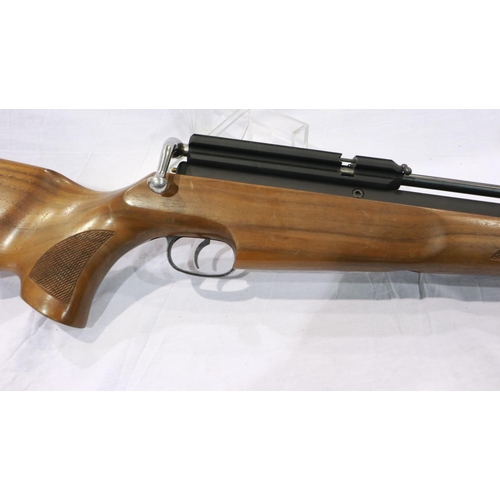 2039A - Logun Axsor .22 cal bolt action air rifle. UK P&P Group 3 (£30+VAT for the first lot and £8+VAT for ... 