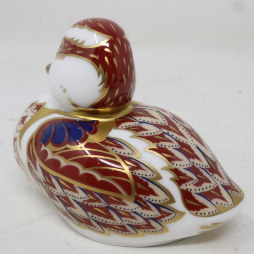 176 - Royal Crown Derby duck paperweight with gold stopper, no cracks or chips, L: 70 mm. UK P&P Group 1 (... 