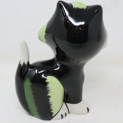 180 - Lorna Bailey cat, Growler, no cracks or chips, H: 12 cm. UK P&P Group 1 (£16+VAT for the first lot a... 