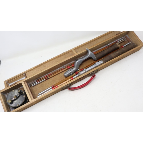 2010A - TFR collapsible fishing rod and reel. UK P&P Group 2 (£20+VAT for the first lot and £4+VAT for subse... 