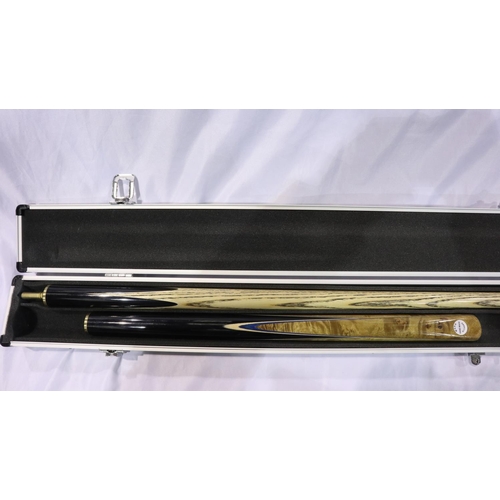 2037A - Mark Richard two piece pool cue, with two extensions and aluminium case. UK P&P Group 3 (£30+VAT for... 