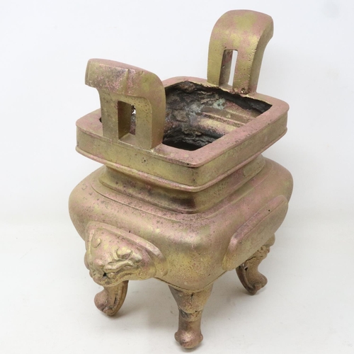 252 - Early Chinese censer, H: 28 cm. UK P&P Group 3 (£30+VAT for the first lot and £8+VAT for subsequent ... 