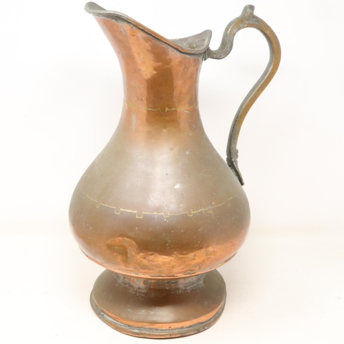 265 - Large copper ewer, H: 41 cm. UK P&P Group 3 (£30+VAT for the first lot and £8+VAT for subsequent lot... 