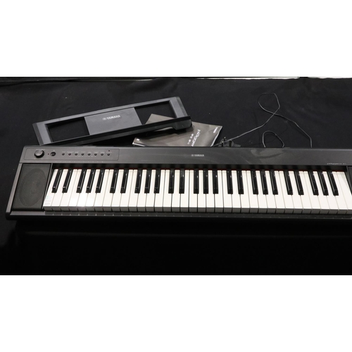 286 - Yamaha Piagerro NP-11 electric keyboard. Not available for in-house P&P