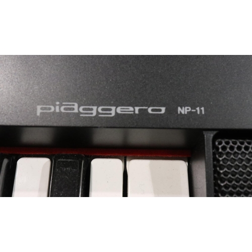 286 - Yamaha Piagerro NP-11 electric keyboard. Not available for in-house P&P