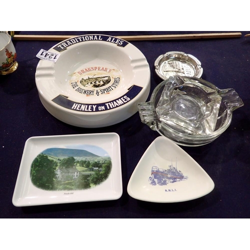 1241 - Six ashtrays including a Brakespears brewery example. Not available for in-house P&P