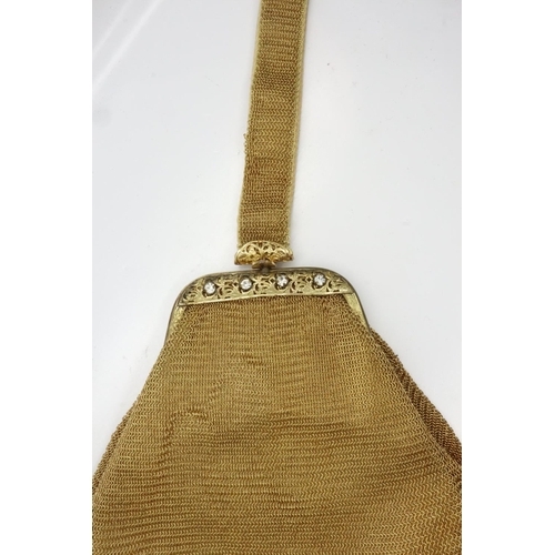 142 - Gold coloured mesh evening bag, containing original mirror, 15 x 15 cm. UK P&P Group 1 (£16+VAT for ... 