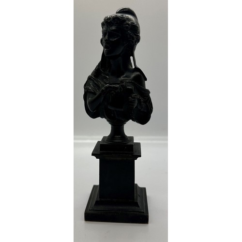 267A - Miniature bronze bust of a woman, H 15cm. UK P&P Group 2 (£20+VAT for the first lot and £4+VAT for s... 