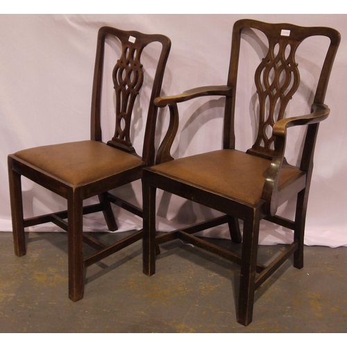 2090 - A set of eight (6+2) mahogany dining chairs, with drop-in seats.