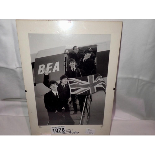 1076 - Limited edition Beatles photograph by Studio, 16/2500. UK P&P Group 1 (£16+VAT for the first lot and... 