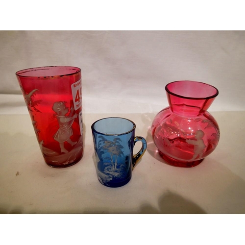 1101 - Three pieces of Mary Gregory enamelled glass. UK P&P Group 2 (£20+VAT for the first lot and £4+VAT f... 