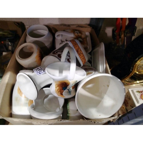 1354 - Large quantity of Radford ceramics. Not available for in-house P&P