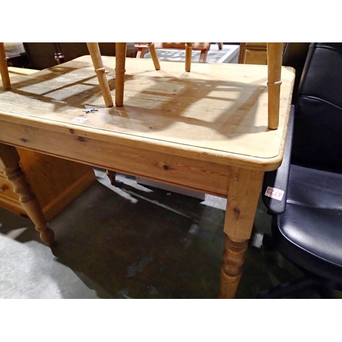 1521 - Pine kitchen table. Not available for in-house P&P