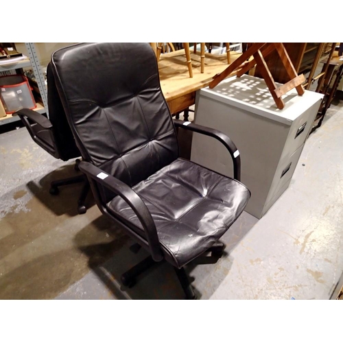 1523 - Faux leather office chair. Not available for in-house P&P