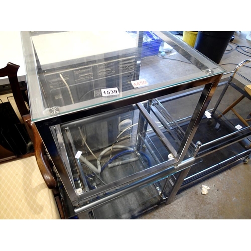 1539 - Modern glass media stand and coffee table. Not available for in-house P&P