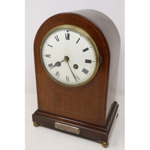 346 - Mahogany cased mantel clock by Samuel Marsh, key and pendulum present, H: 29 cm. UK P&P Group 3 (£30... 