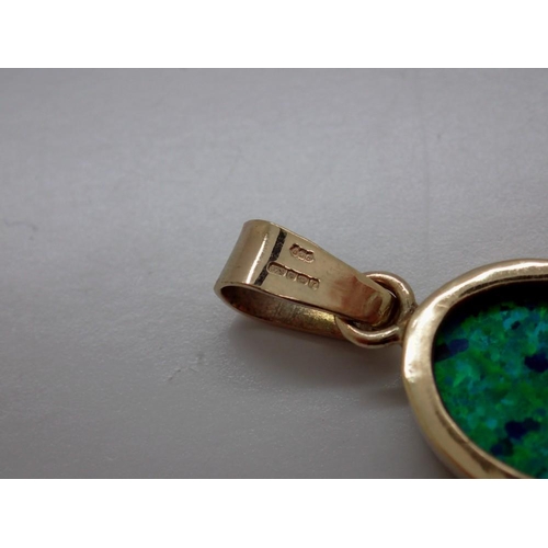 64 - 9ct gold and synthetic black opal pendant, H: 35 mm, 3.3g. UK P&P Group 0 (£6+VAT for the first lot ... 