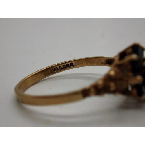 74 - 9ct gold cluster ring set with sapphires, size O, 2.0g. UK P&P Group 0 (£6+VAT for the first lot and... 