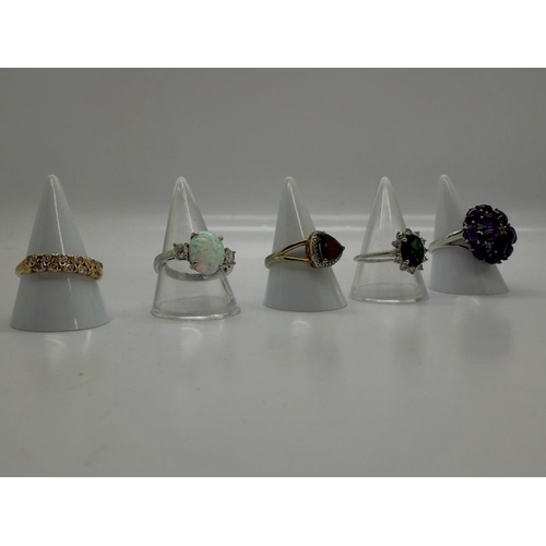 93 - Five 925 silver stone set rings, one set with Swarovski, various sizes. UK P&P Group 0 (£6+VAT for t... 