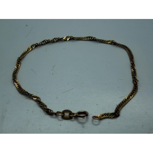 101 - 9ct gold bracelet, L: 18 cm, 1.4g. UK P&P Group 0 (£6+VAT for the first lot and £1+VAT for subsequen... 