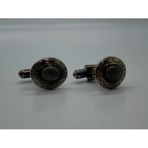 133 - Pair of silver agate set cuff links. UK P&P Group 1 (£16+VAT for the first lot and £2+VAT for subseq... 