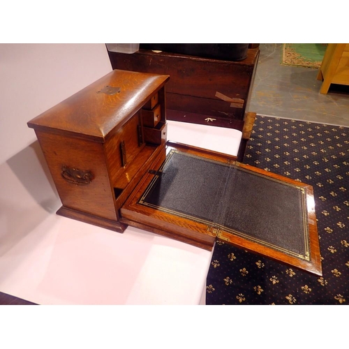 353 - Victorian oak writing slope with tooled leather fitted interior, appears in excellent condition, 43 ... 