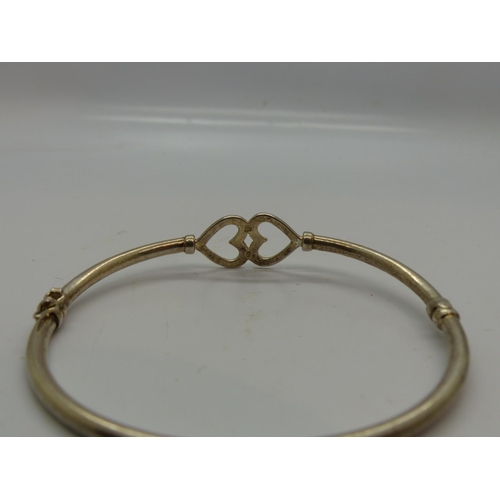 119 - 925 silver Irish Celtic bangle, D: 70 mm. UK P&P Group 1 (£16+VAT for the first lot and £2+VAT for s... 