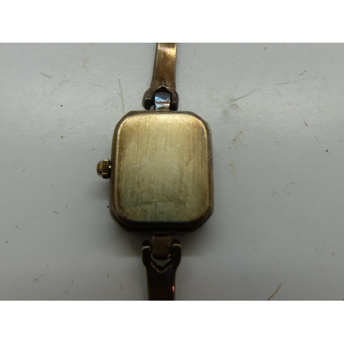 161 - 925 silver ladies quartz wristwatch, requires battery. UK P&P Group 1 (£16+VAT for the first lot and... 