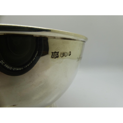 178 - Hallmarked silver footed bowl with ICI presentation inscription, 223g. UK P&P Group 1 (£16+VAT for t... 