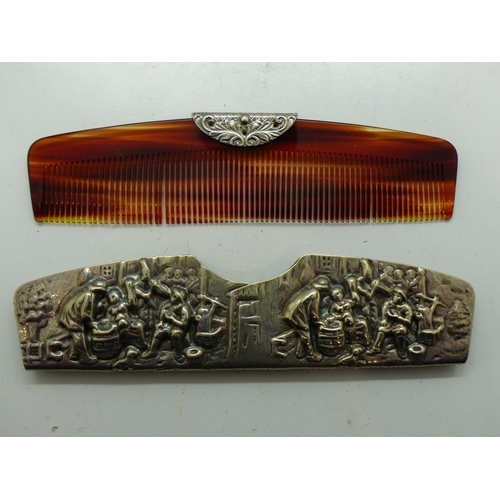 210 - Dutch silver comb holder, with bakelite comb, L: 13 cm. UK P&P Group 1 (£16+VAT for the first lot an... 