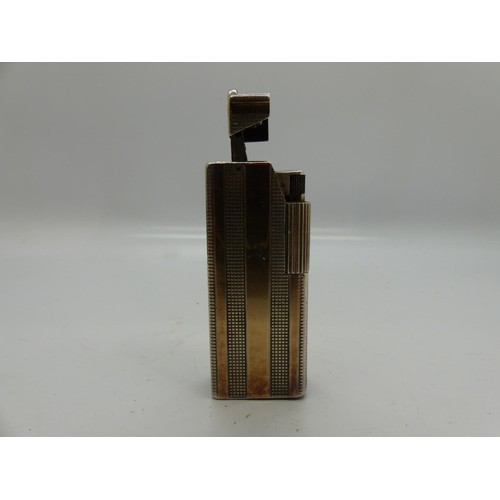 229 - Dunhill gold plated lighter, boxed. UK P&P Group 1 (£16+VAT for the first lot and £2+VAT for subsequ... 