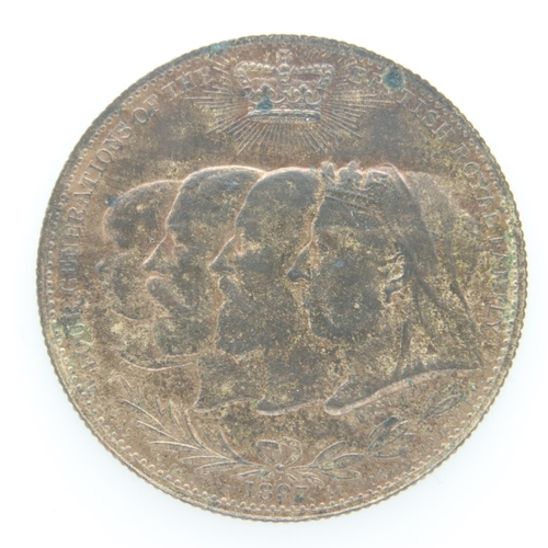 2100 - 1897 - Victoria Commemorative celebration token - traces of original Lustre. UK P&P Group 0 (£6+VAT ... 