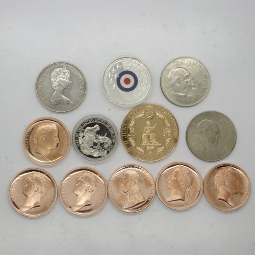 2267 - Collection of Commemorative coins/medallions, mostly Waterloo issues. UK P&P Group 1 (£16+VAT for th... 