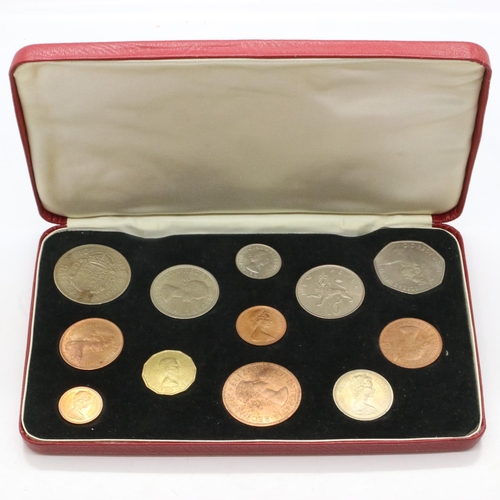 2275 - Boxed set of Last Sterling/First Decimal UK coins. UK P&P Group 1 (£16+VAT for the first lot and £2+... 