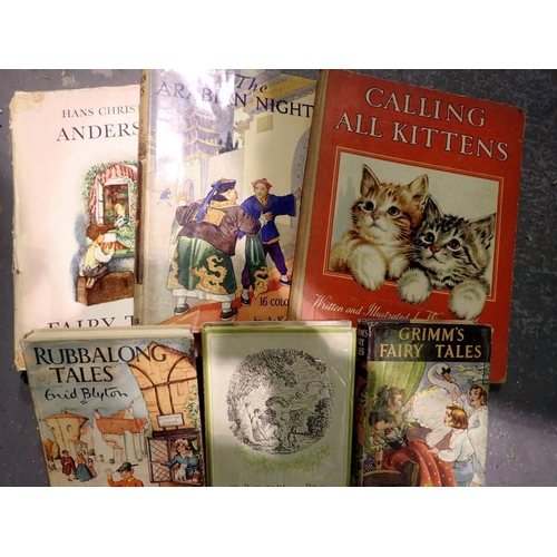 1039 - Mixed childrens books including fairy tales. UK P&P Group 2 (£20+VAT for the first lot and £4+VAT fo... 