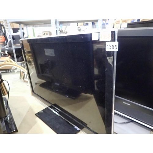 1385 - Panasonic TX-L32E5B Television and stand. Not available for in-house P&P