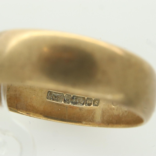 4 - A 9ct gold wedding band, cut, 5.7g. UK P&P Group 0 (£6+VAT for the first lot and £1+VAT for subseque... 