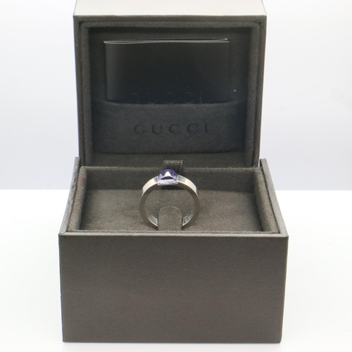 86 - Gucci 18ct white gold stone set ring, boxed, 8.0g. UK P&P Group 1 (£16+VAT for the first lot and £2+... 