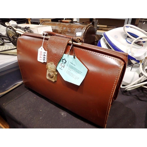 1446 - Vintage leather Grosvenor briefcase with Cheyney lock with original label and key, W: 43 cm, H: 30 c... 